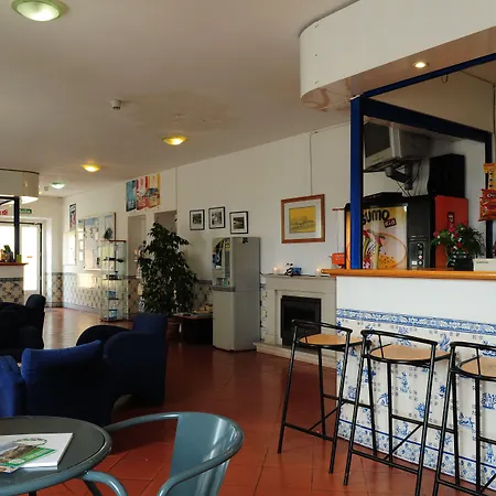 Hi - De Juventude Hostel Oeiras