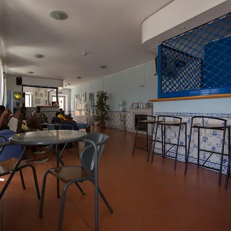 Hi - De Juventude Hostel *