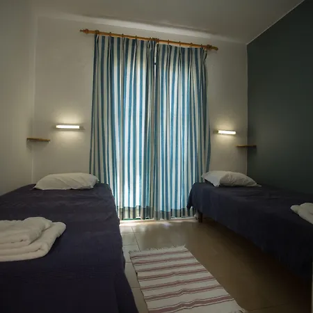 Hi - De Juventude Hostel Oeiras