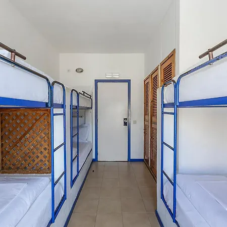 Hostel Hi - De Juventude *