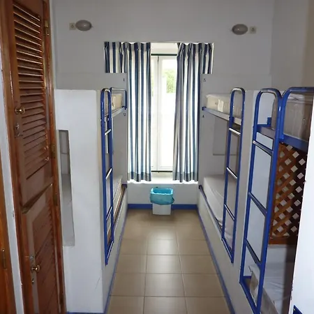 Hi - De Juventude Hostel *